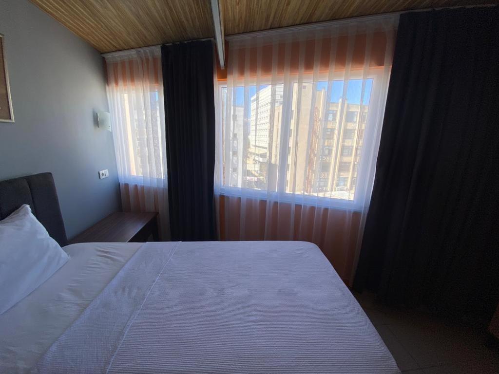 Apartament House
