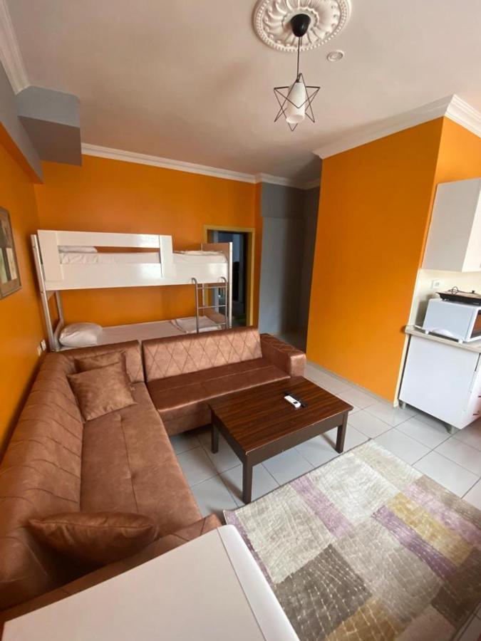 Apartament House